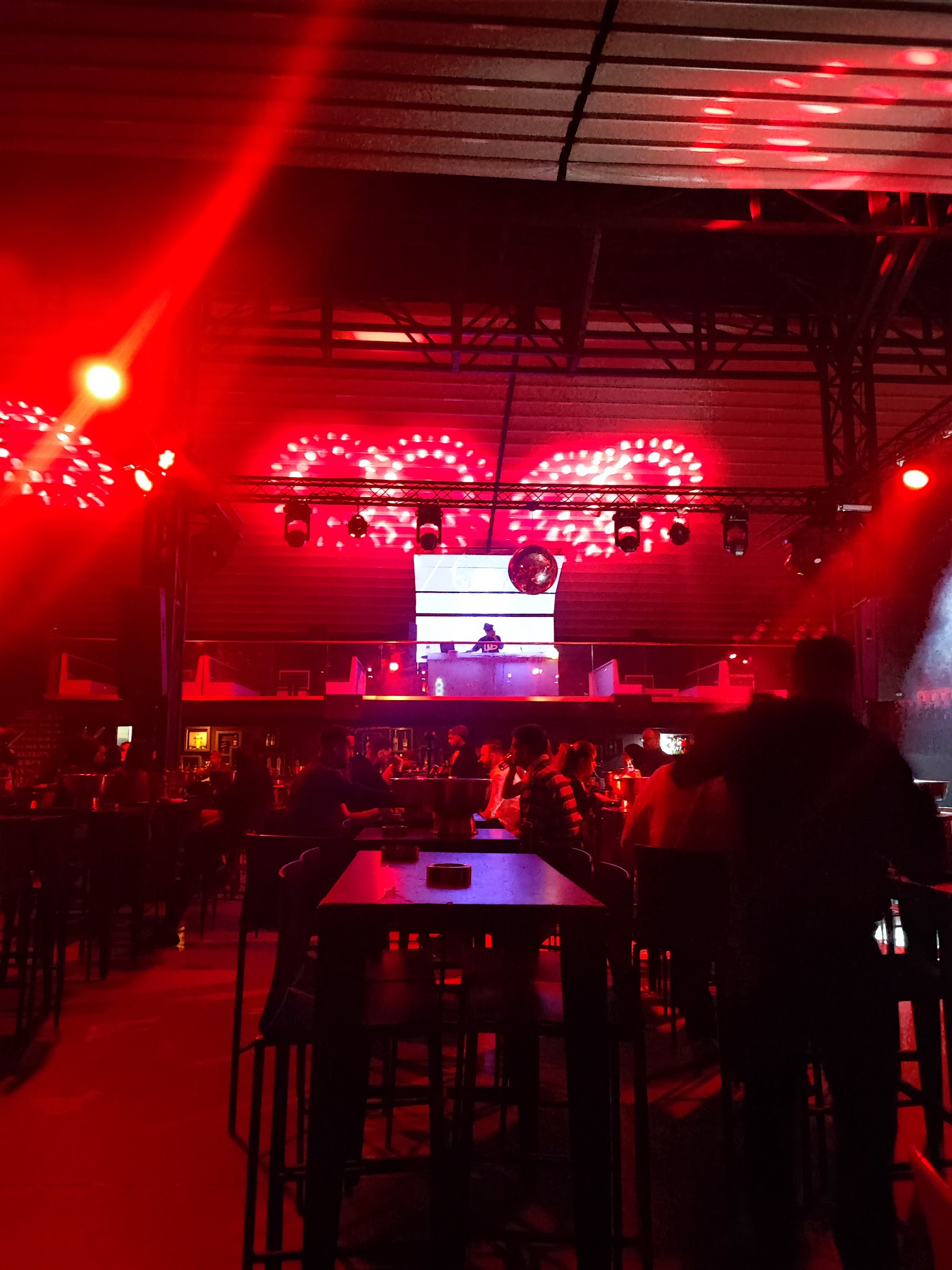 Blue Moon — photo 6