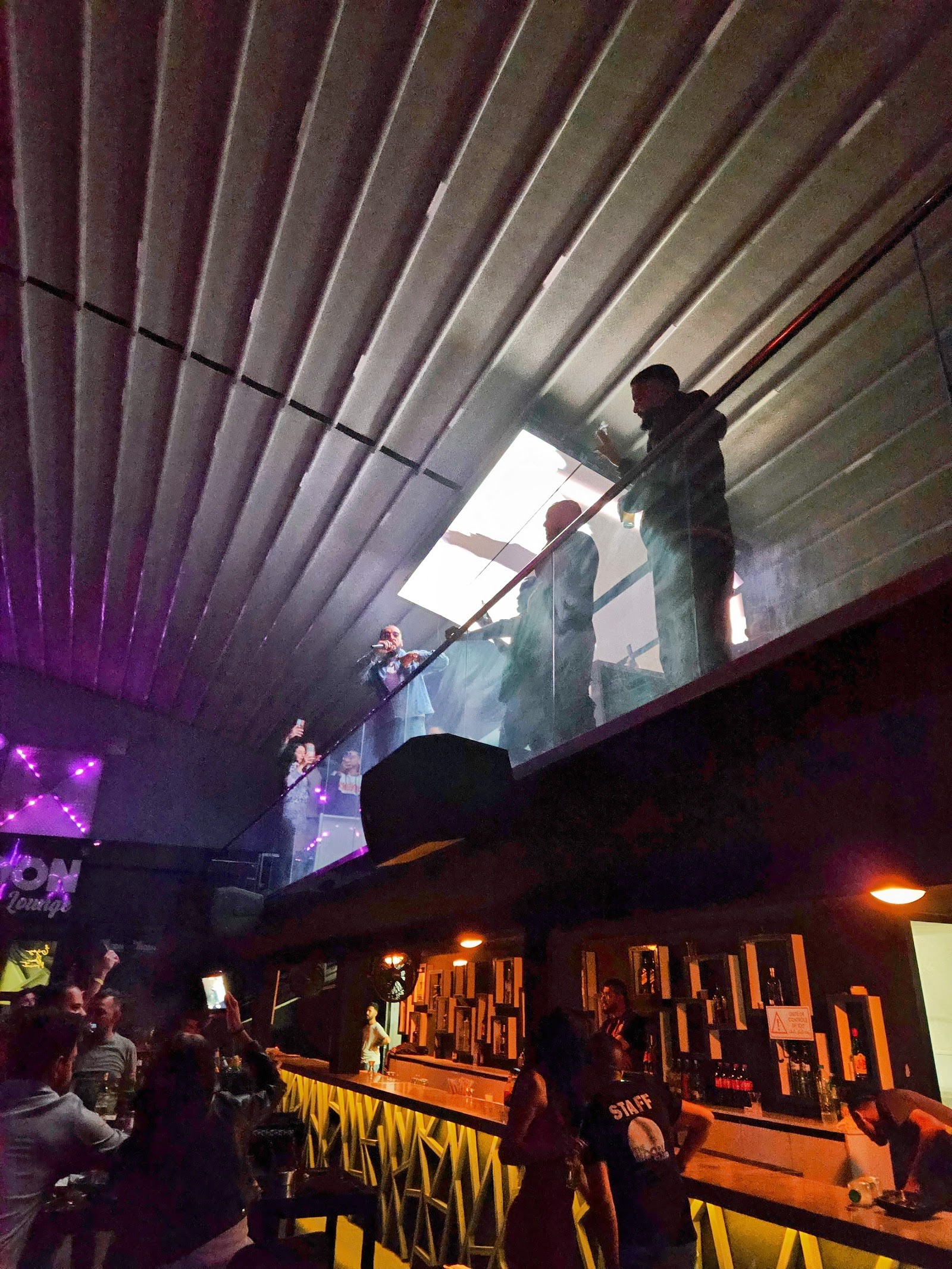 Blue Moon — photo 7